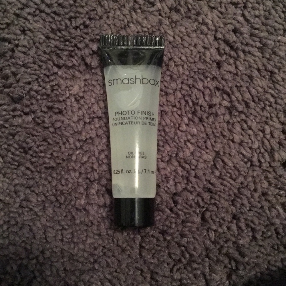 Assorted makeup bundle - Picture 4 of 6